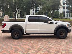 FORD F-150 RAPTOR 2023 d'occasion, conduite à gauche/droite - Product Image 2