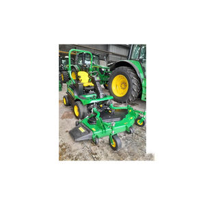 Cuidado del césped sin esfuerzo con el cortacésped de grado comercial - Product Image 2