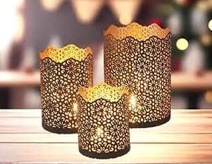 Modern Metal Floral Patterned Christmas Votive & Pillar Holder Elegant Home & Party Decoration - Product Image 3
