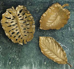 Leaf Design Metal Food Serving <b>Bowl</b> Gold Color Trending New Arrival Perfect for <b>Snacks</b> Serving and Ramadan Gifting - Product Image 5