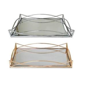 Bandeja de servicio de metal con acabado dorado brillante para desayuno, cena y catering, decoración de cocina y mesa usada - Product Image 2