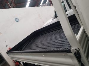 Options de cabine double/simple/supplémentaire en aluminium de 1800*1800mm pour accessoires de plateau/auvent de camions et de voitures - Product Image 3