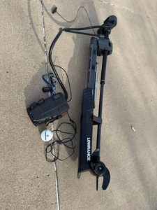 Motor de Arrastre para Agua Dulce Lowrance Ghost de Alta Gama, Montaje en Proa, 97/120 Libras de Empuje con Pedal Configurable - Product Image 5