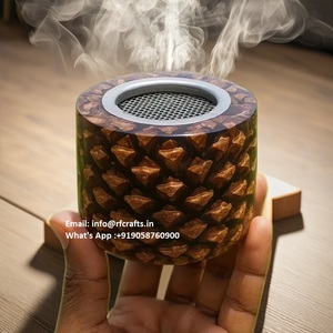 Quemador de Incienso Árabe Artesanal, Quemador de Bakhoor, Éxito de Ventas, Accesorio de Mesa con Forma de Piña de RF Crafts - Product Image 2