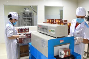 3-en-1 Chocolate adelgazante Robusta Premium café instantáneo OEM fábrica al por mayor caja de etiqueta privada suave fuerte aumento de energía - Product Image 2