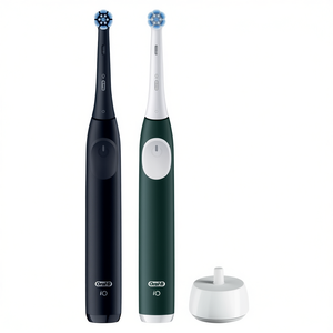 Cepillo de Dientes Eléctrico IO SERIES 2 y Cepillo para el Cabello, Paquete Doble en Negro Nocturno y Verde Bosque 62418 - Product Image 3