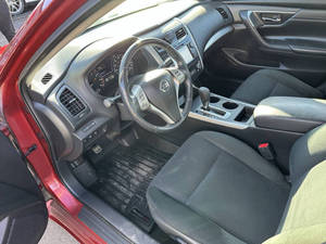 Auto Usado de Calidad a Precio Accesible, Nissan Altima 2015, Volante a la Izquierda - Product Image 2