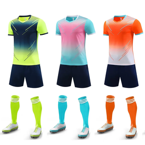 ชุดฟุตบอลเยาวชนโพลีเอสเตอร์สำหรับเด็กและผู้ชายเสื้อเจอร์ซีย์แบบทีมออกแบบได้ตามที่ต้องการทำโลโก้แบบเรียบ100% - Product Image 3