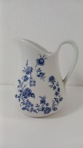 เหยือกน้ำเรซินโพลีเอสเตอร์เรซิ่นดีไซน์คลาสสิกไม่เหมือนใครพื้นผิวเป็นแอปริคอทแบบหมุนสำหรับห้องครัวของขวัญคริสต์มาส - Product Image 4