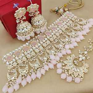 Gargantilla Kundan tradicional india de alta calidad con pendientes Jhumki y Maang Tikka Ideal para bodas, ocasiones especiales - Product Image 4