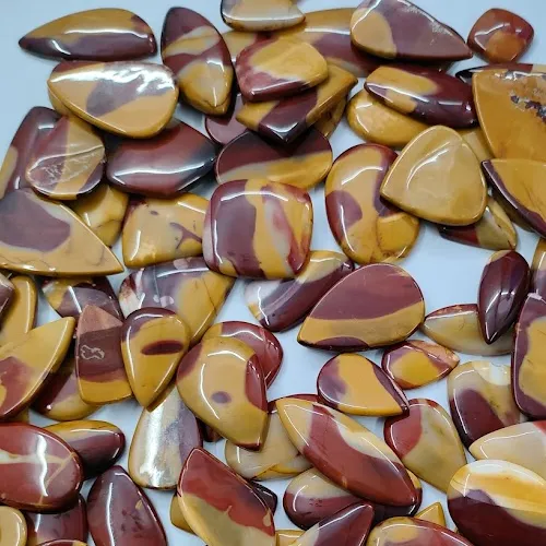 Commercio all'ingrosso 250 grammo giallo Mookaite jasper cabochon sciolti pietra preziosa per gioielli ciondolo cabine