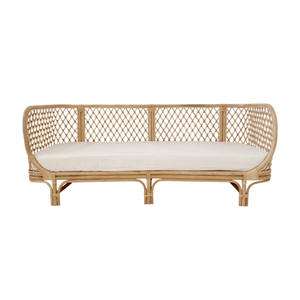 เก้าอี้โค้งแบบเรียบและรายละเอียดแบบทำมือแสดงให้เห็นถึงฝีมืออันเหนือชั้นเพิ่มความปราณีตให้กับทุกพื้นที่ - Product Image 6