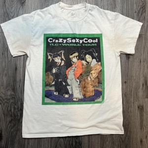 เสื้อยืดคอตตอนวินเทจฟอกสีสไตล์ดิสเทรส พิมพ์โลโก้ได้ตามต้องการ ทรงโอเวอร์ไซส์ ผ้าคอตตอนหนา 100% สำหรับผู้ชาย - Product Image 1