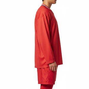 ชุดยูนิฟอร์มฮอกกี้น้ำแข็งผู้ชายแบบกำหนดเองขายดีที่สุด ผลิตจากโพลีเอสเตอร์ 100% ระบายอากาศได้ดี แห้งเร็ว ออกแบบเองได้ พร้อมชื่อทีมตามสั่ง - Product Image 4