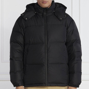 Conçue pour le froid, cette doudoune isotherme offre un maximum de chaleur avec une touche élégante et légère. - Product Image 1