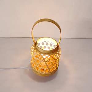 Lámpara de mesa de bambú hecha a mano para decoración de Hotel, luz de decoración moderna de lujo, hecha en Vietnam, de alta calidad - Product Image 5