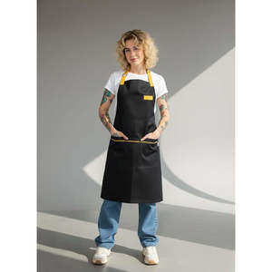 Grembiule Elegante Nero Ambrato per Cuochi e Cuochine - Product Image 1