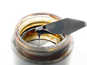 Résine de Shilajit de l'Himalaya séchée au soleil, grade or, pureté supérieure, provenant de Skardu, Pakistan, au-dessus de 18 000 pieds d'altitude, liquide oral pour adultes, produit phare - Product Image 1
