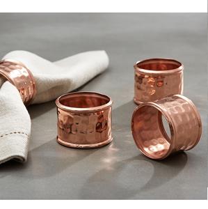 Anneau de serviette de luxe au design martelé, plaqué cuivre brillant, décoration d'événement, décoration de table de dîner, décoration de Noël, porte-serviettes - Product Image 1