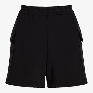 กางเกงขาสั้นคาร์โก้ผู้หญิงสั่งทำขายส่ง OEM ผ้าแคนวาส แห้งเร็ว เป็นมิตรกับสิ่งแวดล้อม เอวยางยืด สีและตำแหน่งโลโก้ปรับแต่งได้ - Product Image 4