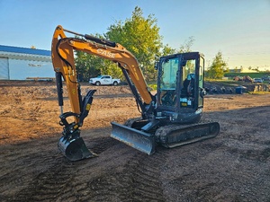 Miniexcavadora CX50D con Motor Yanmar, Bomba Hidráulica KYB, Bomba Hidráulica Kawasaki, Control PLC, Bomba de Caja de Cambios de Alta Eficiencia - Product Image 3