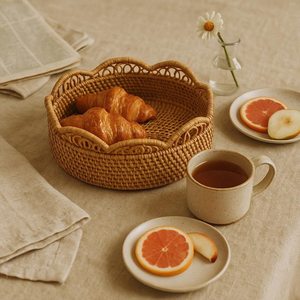 Bandeja de desayuno y almacenamiento de ratán tejida a mano organizador bohemio para cocina baño sala de estar o exhibición de regalo - Product Image 4