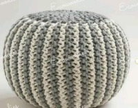Pouf ottoman polyvalent moderne multicolore en jute et coton fait main, repose-pieds léger empilable pour entrée, chambre et salon