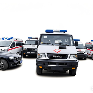 Ambulancia de Rescate de Emergencia de Eje Largo de 6 Metros con Sala de Diagnóstico y Tratamiento, Asientos de Cuero y Techo Panorámico - Product Image 1