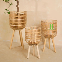 Pots de fleurs et jardinières en bambou tissé écologiques faits à la main, style ferme, couleurs variées pour la décoration de jardin, OEM personnalisé