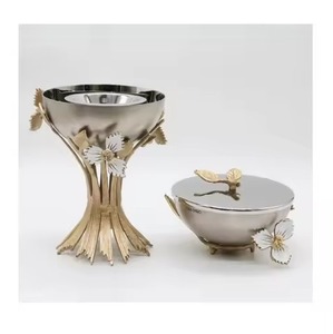 Soporte de aroma bakhoor de metal brillante para humo suave, hermoso aroma y decoración de habitación tranquila - Product Image 1