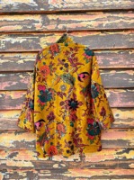 Veste en velours courte, velours luxueux, style bohème, veste à superpositions florales, boléro, cadeau confortable pour les amoureux du printemps, élégant beige clair