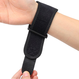 Muñequeras Deportivas Resistentes y Cómodas para Levantamiento de Pesas, Transpirables, de Neopreno Antideslizante, para Uso Deportivo y al Aire Libre para Adultos - Product Image 4