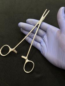 Porte-aiguille en acier inoxydable Durable de haute précision ensemble d'instruments chirurgicaux manuels premiers soins suture couture base chirurgicale - Product Image 6