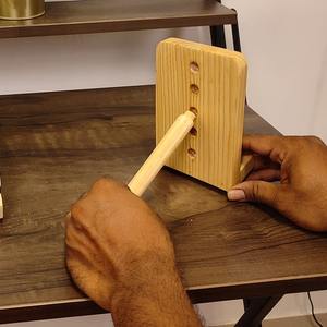 Fabricant de supports mobiles en bois et résine artisanaux en provenance d'Inde. - Product Image 2