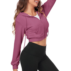 Sweat à capuche léger de haute qualité personnalisé pour femmes, doublé pour l'hiver, avec fermeture éclair, respirant, sweat à capuche court en couleur unie - Product Image 4