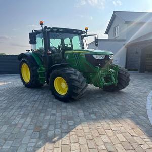 Tracteur agricole à transmission par engrenages 4x4 de qualité supérieure, 75 CV, pompe à moteur, boîte de vitesses et moteur à haute productivité, livraison rapide dans le monde entier - Product Image 2