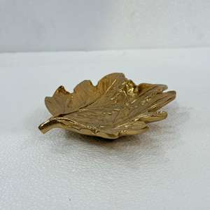 Ensemble de 3 bols à fruits secs de style classique, design classique avec finition plaquée or, bol à feuilles fait à la main pour l'occasion du mariage - Product Image 6