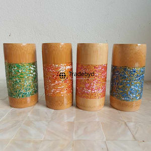 Vidrio de madera bohemio para hogares artísticos Vasos naturales hechos a mano para decoración creativa y vida ecológica por Tradebyd - Product Image 4