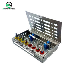 Kit de guidage pour implants dentaires pour la chirurgie buccale et les procédures d'implantation Kit de guidage pour implants dentaires de précision - Product Image 1