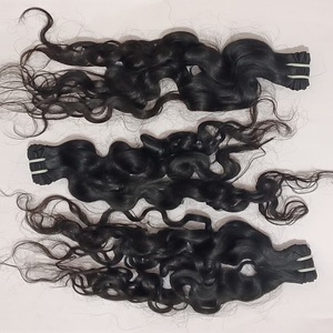 Prix d'usine Extensions de cheveux bouclés birmans alignés avec des cuticules vierges brutes Vente en gros Vendeur de paquets de cheveux indiens - Product Image 1