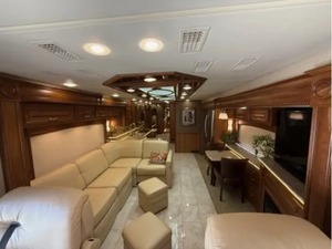 PROVEEDOR DE Autocaravana Usada Entega Coach Anthem 44 B 2017 con Motor Diésel en Venta - Product Image 6