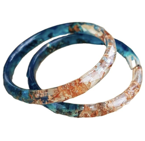 Joyería de resina de lujo Pulseras de brazalete transparente negro para mujeres de la India - Product Image 5