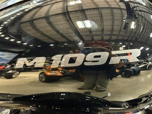 Venta rápida 2025 - 2026 Suzukis Boulevard M109R 1783cc V2 Nueva motocicleta Cruiser de 4 tiempos lista para exportar a todo el mundo - Product Image 6