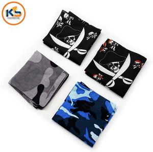 Bandanas personnalisés en sublimation couleur pleine |   Bandeaux en coton respirant et écologique pour une utilisation en extérieur Lavable et personnalisable - Product Image 6