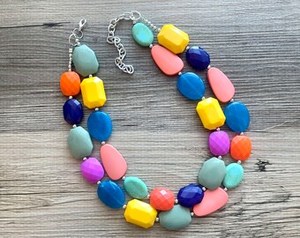 Collar de Cuentas de Resina Clásico en Oferta para Mujeres y Niñas, Diseño de Piedras de Colores Personalizado Hecho a Mano, Uso Personalizado, Ecológico, India - Product Image 6