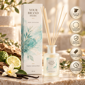 Difusor de Aromas de Bergamota, Vainilla y Madera de Etiqueta Privada, 100 ml |   Fragancia amaderada dulce y sofisticada |   Fabricante OEM España - Product Image 1