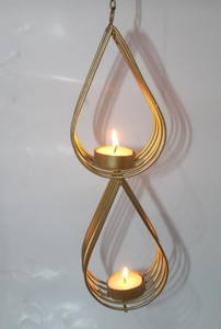 Fabriqué à la main 26.7 cm en métal doré suspendu porte-lumière Double conception de larme pour la décoration de la maison à Noël anniversaire de Pâques - Product Image 5