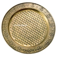 Assiette de présentation en métal découpé et gaufré, couleur or, haute qualité, compatible lave-vaisselle, écologique, style américain, pour fêtes et hôtels