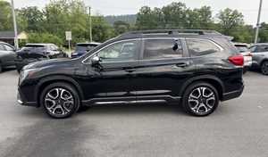 Subaru Ascent Limited SUV 2023 d'occasion avec toit ouvrant et navigation, en alliage d'aluminium durable de qualité industrielle, facile à utiliser - Product Image 3