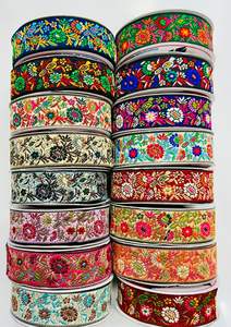 Tissu de dentelle Jacquard de luxe 100% doux avec des motifs exquis pour les robes de soirée de mariée chaussures décoration de la maison projets d'artisanat - Product Image 6